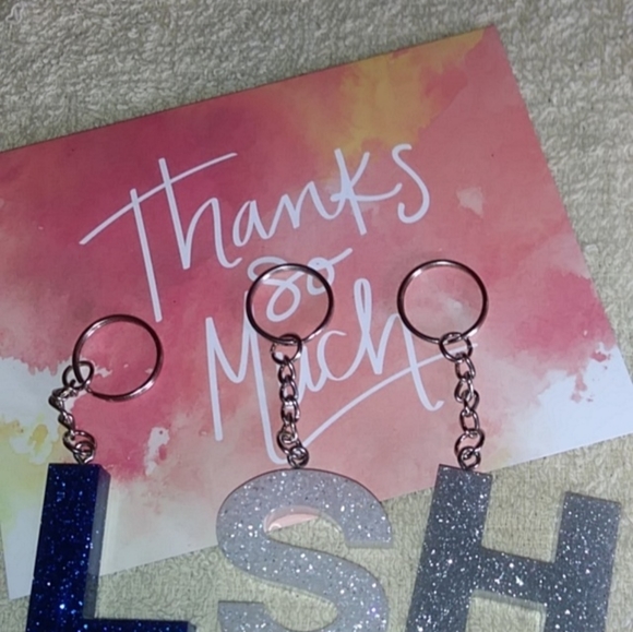 Meet your Posher, Dionna - Picture 8 of 16